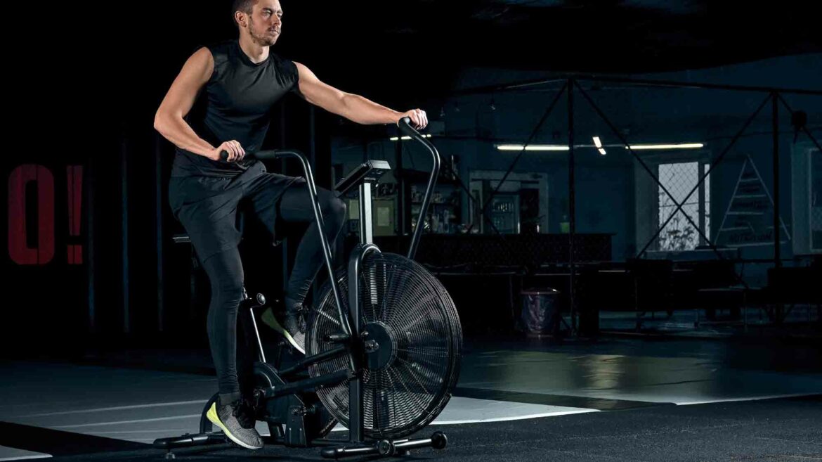 Les meilleurs Assault Air Bike (vélos à air) ! Avis d’un Pro meilleur assault air bike vélo a air avis comparatif guide d'achat